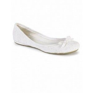 🆕 White Eyelet Lace Flats